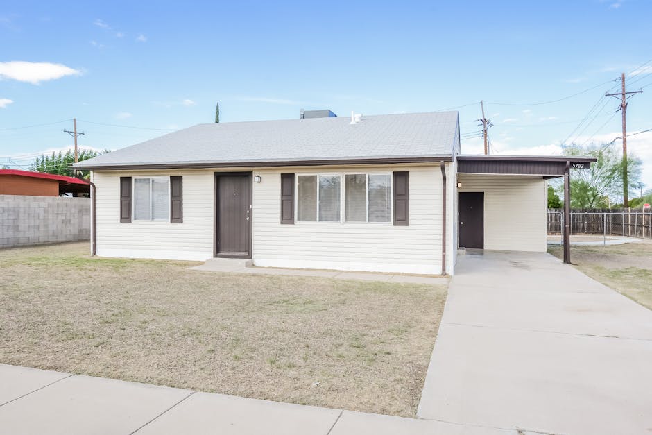 5702 S Bryant Stravenue, Tucson, AZ 85706 Home for Rent 3 Beds, 1.5